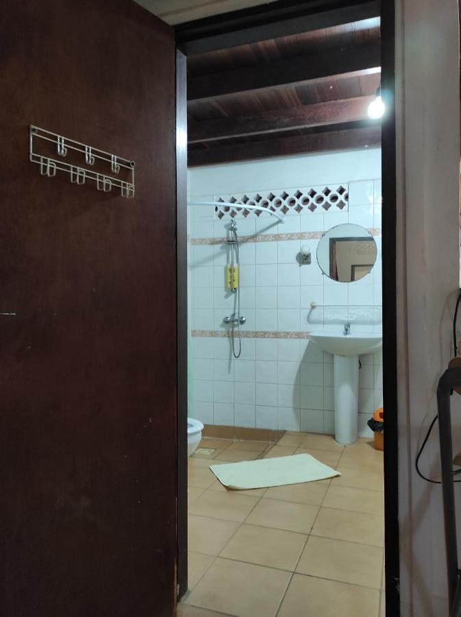 Tikote Chwit Point 1 Villa Кайен Екстериор снимка